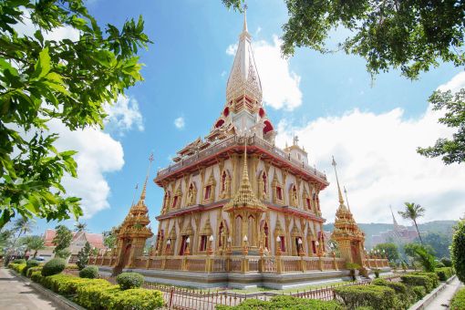 NGÀY 3: PHUKET, THÁI LAN – WAT CHALONG – PHỐ CỔ PHUKET – PATONG BEACH